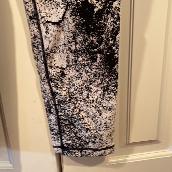 Calvin Klein ⭐️Performance leggings - Picture 3 of 6